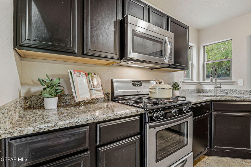 11320 Acoma Street - Photo 29