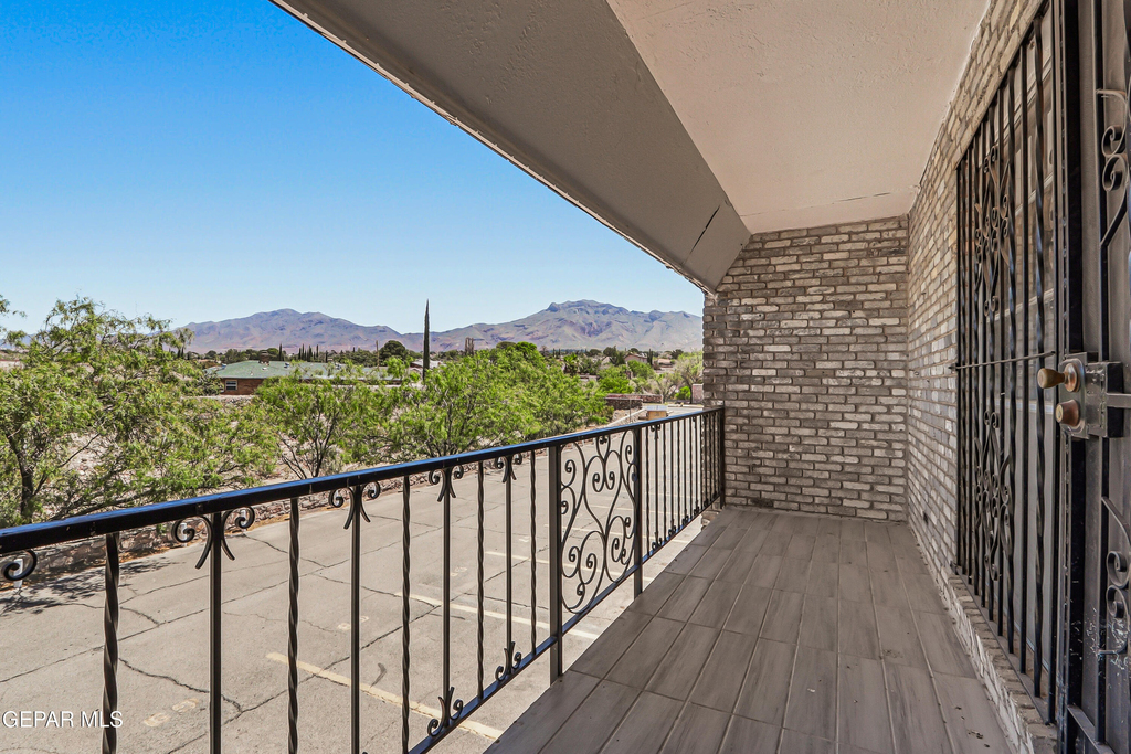 6700 Escondido Drive - Photo 29