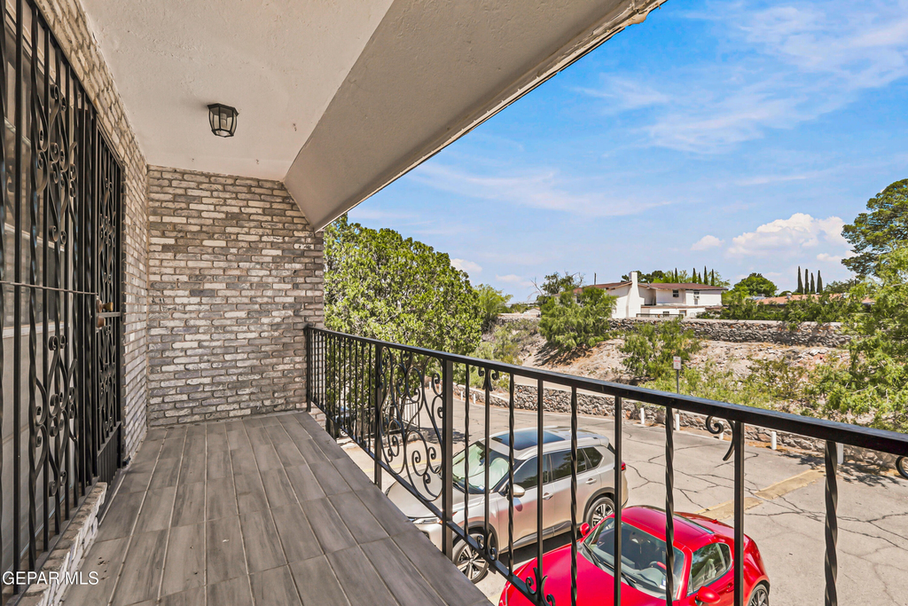 6700 Escondido Drive - Photo 31