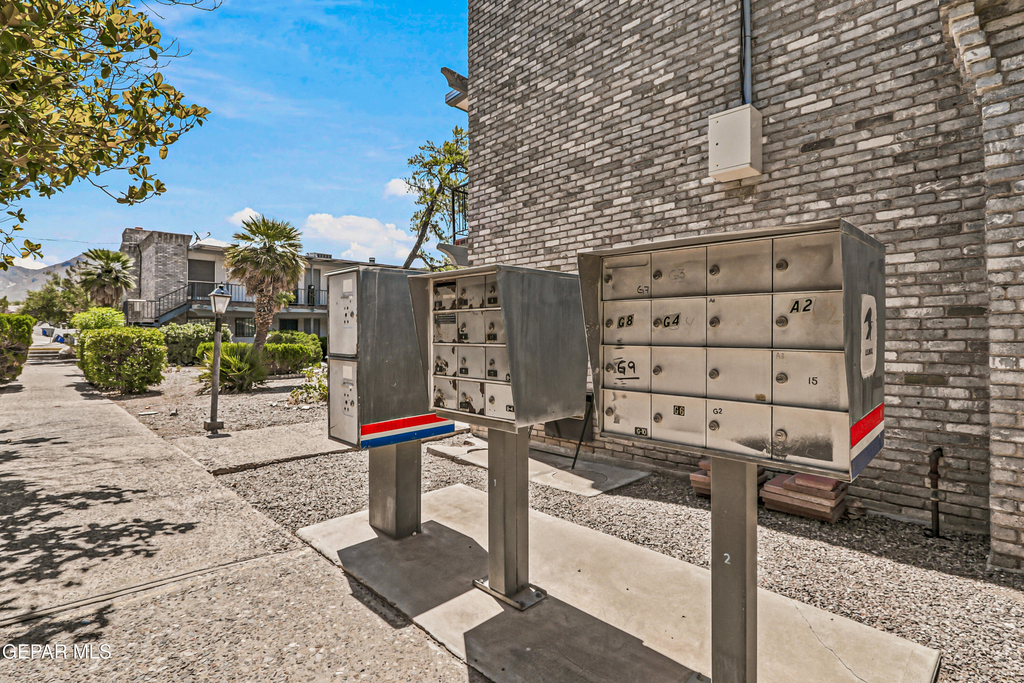 6700 Escondido Drive - Photo 36