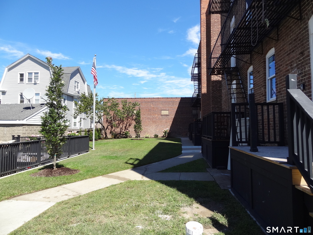 2806 Fairfield Avenue - Photo 17