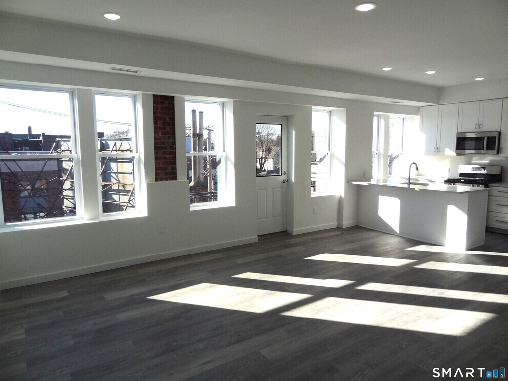 2806 Fairfield Avenue - Photo 1