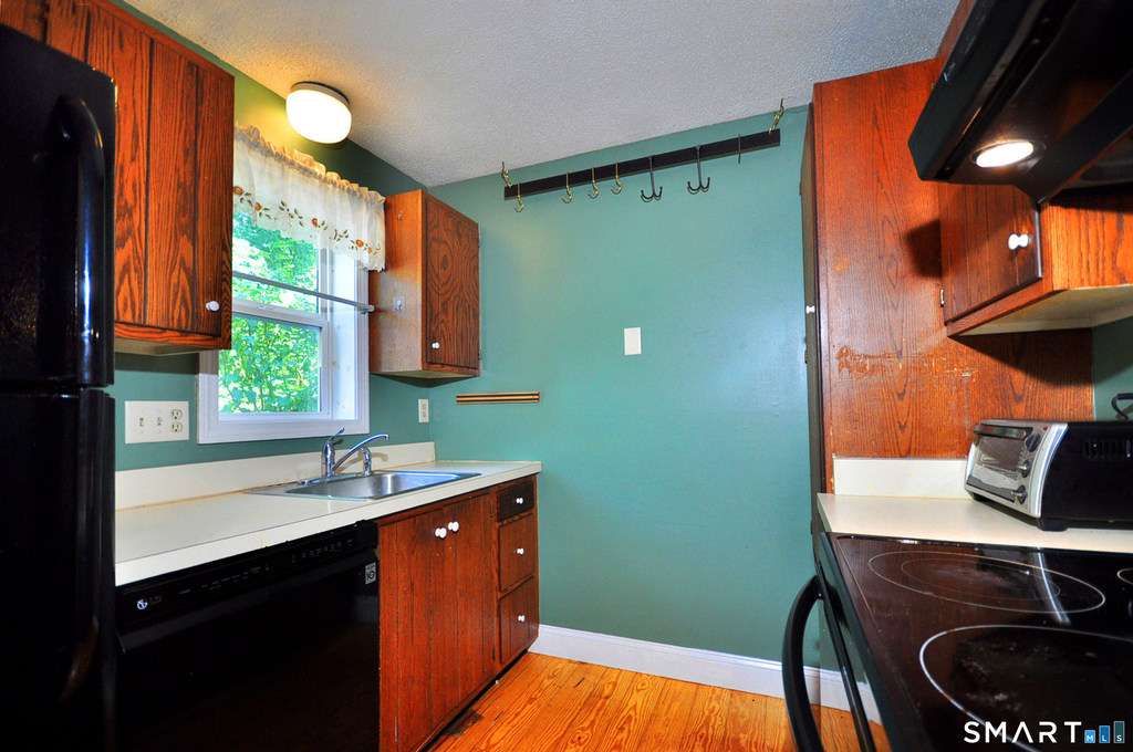 349 Allen Road - Photo 14