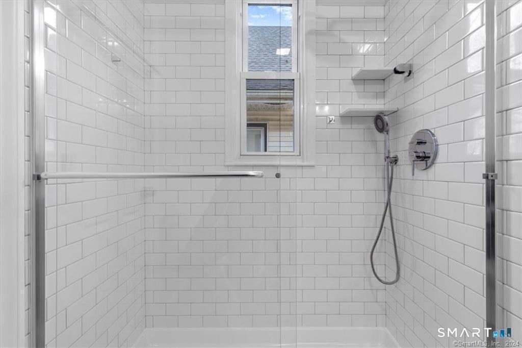 55 Admiral Street - Photo 14