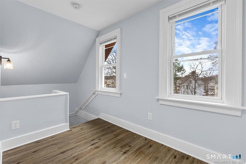55 Admiral Street - Photo 18