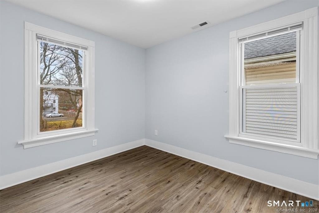55 Admiral Street - Photo 12