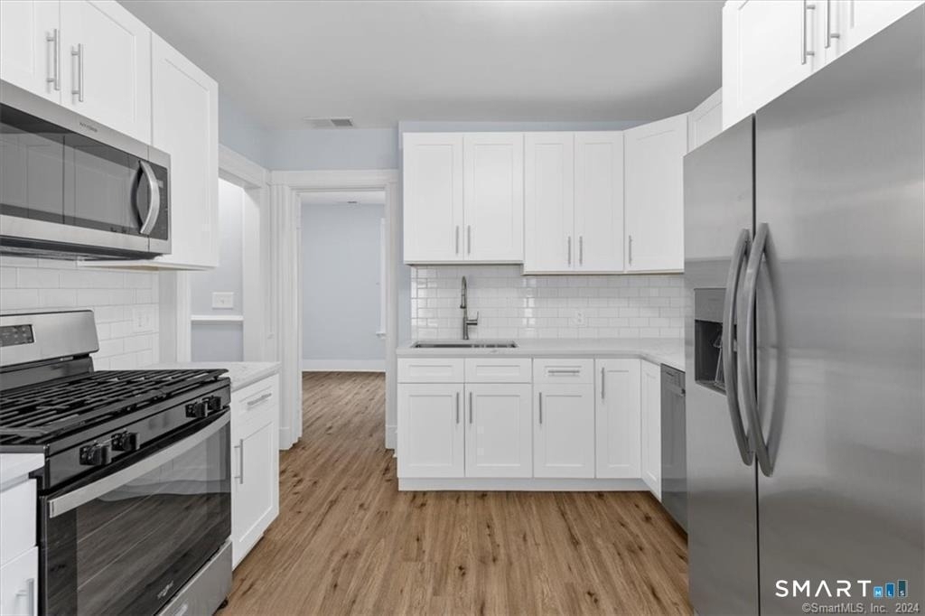 55 Admiral Street - Photo 6