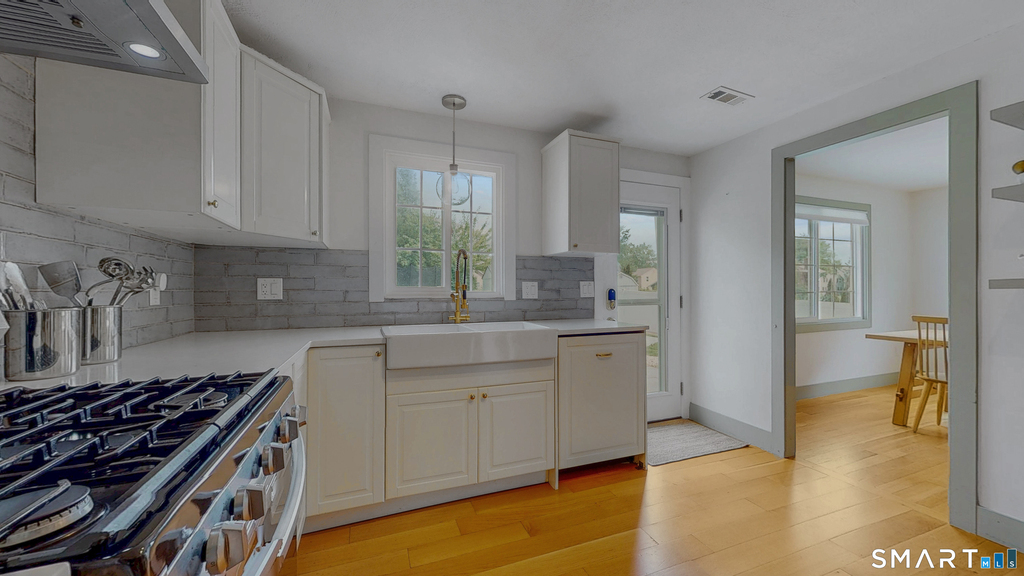 444 Highland Street Streets - Photo 1