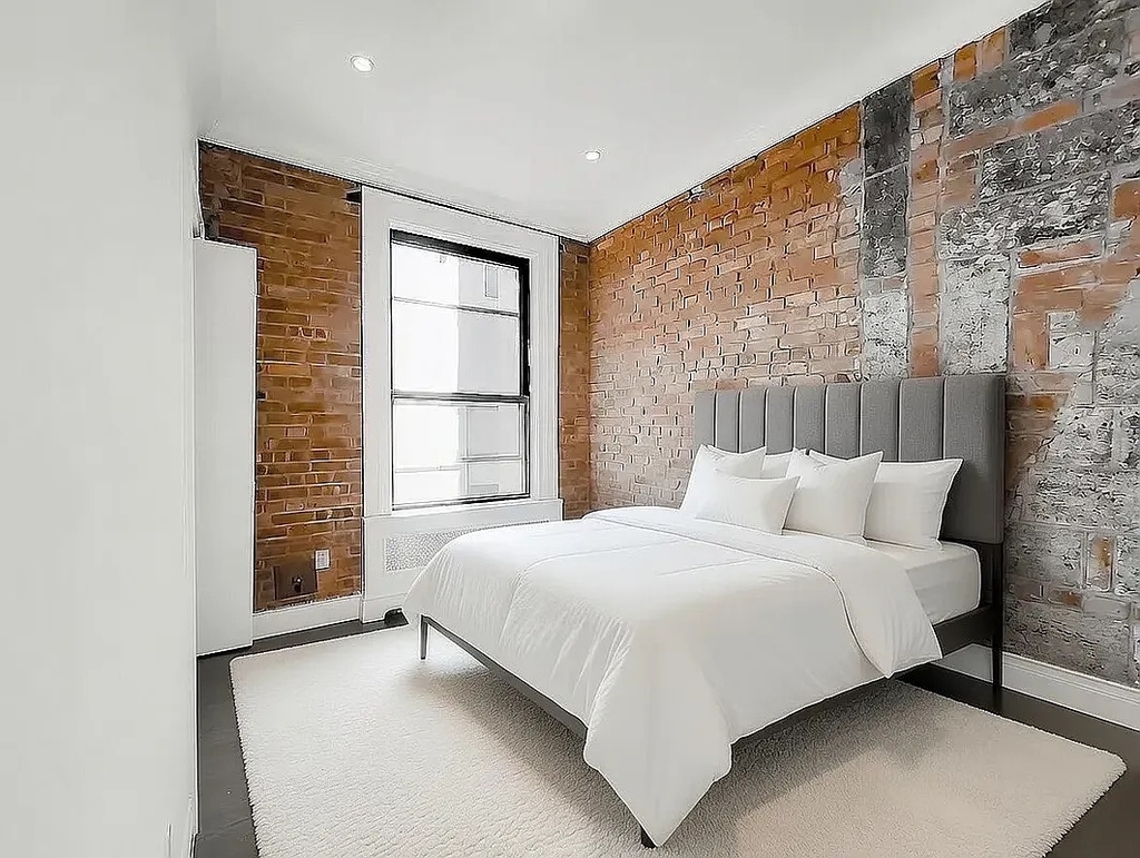 350 3rd Avenue - Photo 1