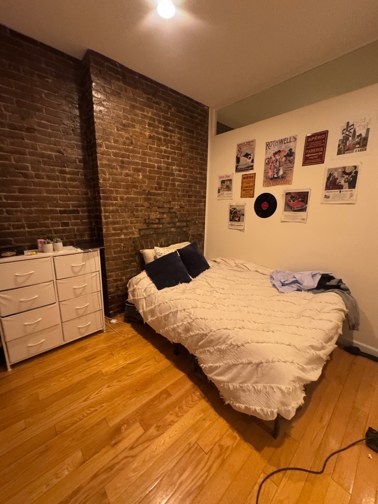 1299 1st Avenue - Photo 3