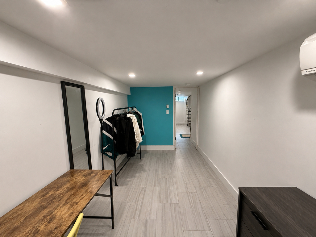 323 Woodbine Street - Photo 3