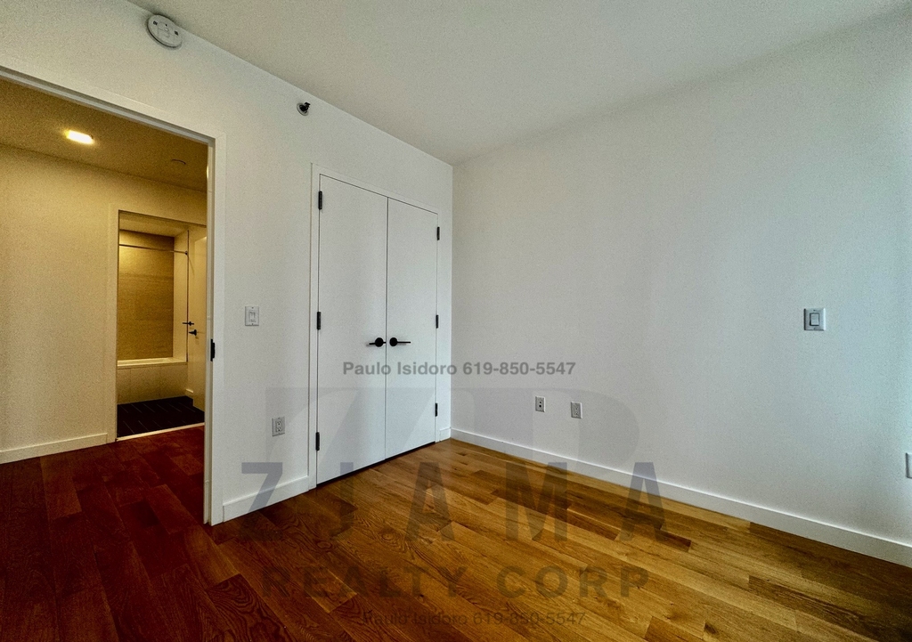 East 19th Street x Tennis Ct  - Photo 10