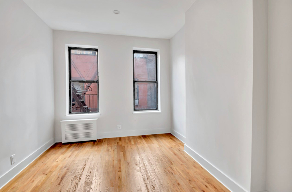 West 45th Street - Photo 4