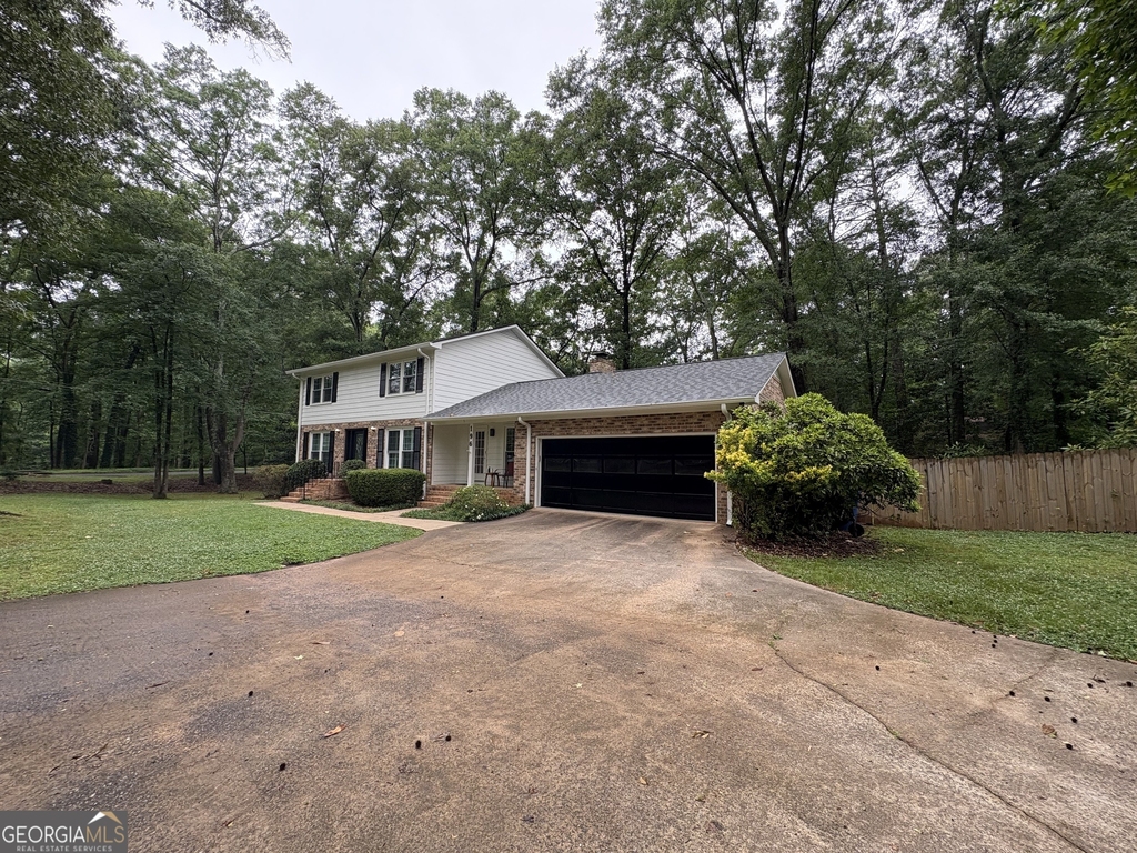 196 Avalon Drive - Photo 5