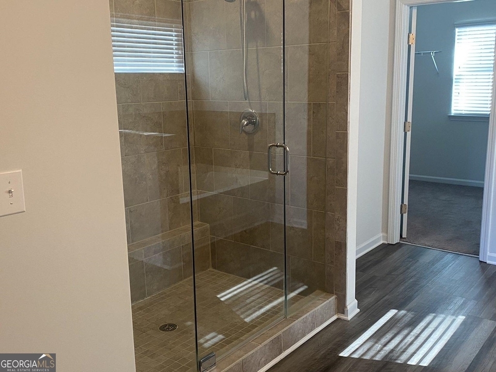 5650 Mirror Lake Drive - Photo 23