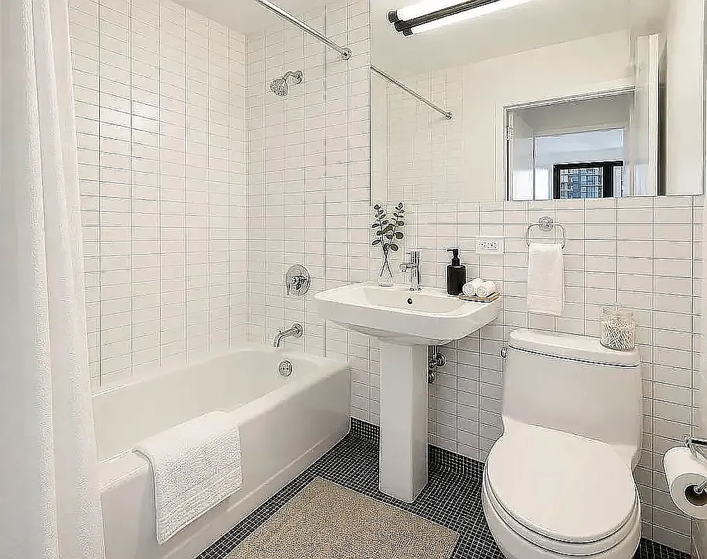 East 39th Street - Photo 3