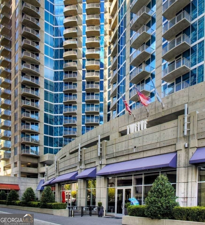 400 W Peachtree Street Nw - Photo 1