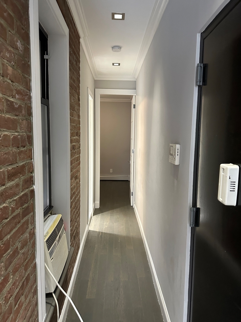 West 103rd Street - Photo 6