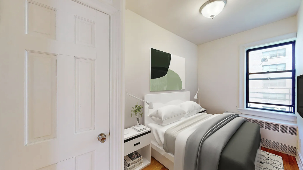 338 East 70th Street - Photo 2