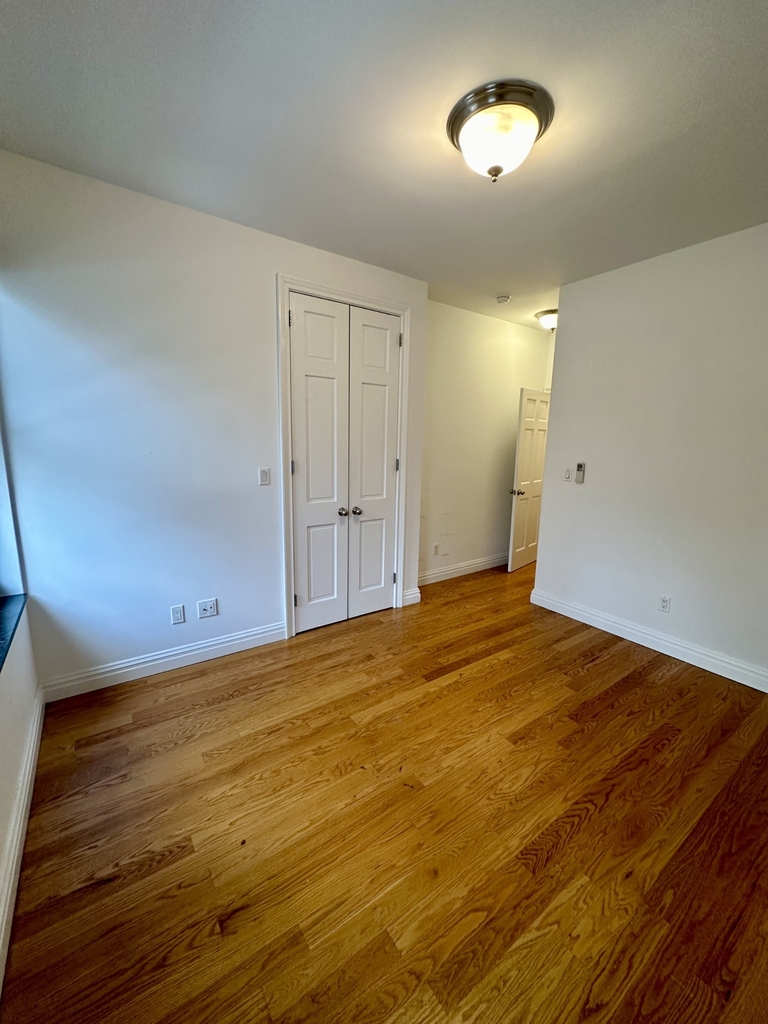 749 9th Avenue - Photo 7