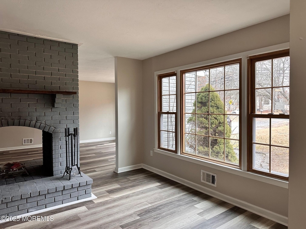 702 Cassville Road - Photo 10