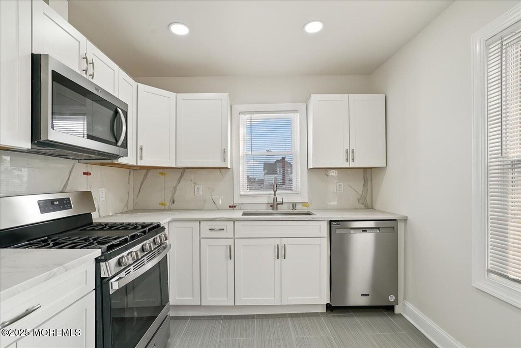 116 11th Avenue - Photo 13