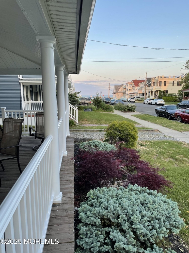 116 11th Avenue - Photo 3