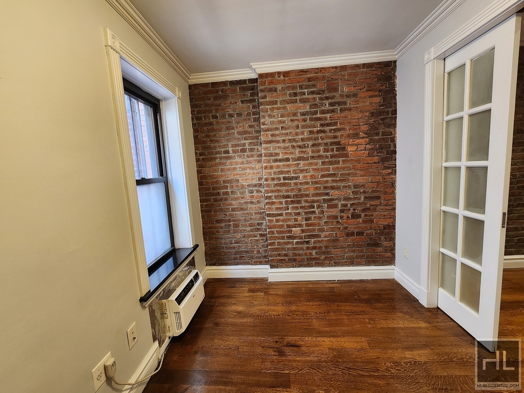 West 53rd Street - Photo 6