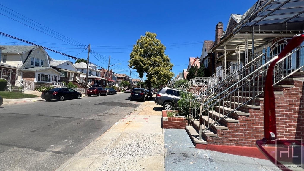 1409 East 48 Street - Photo 16