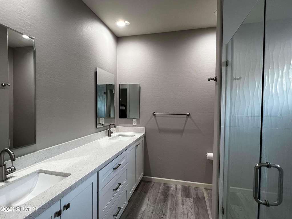 8017 S 6th Drive - Photo 10