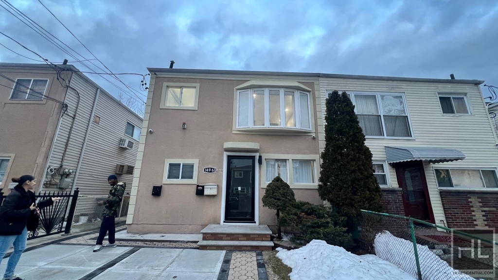 256 Street - Photo 16