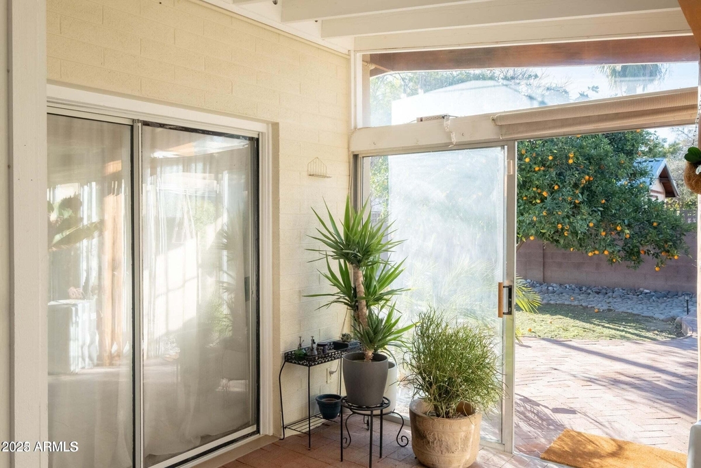 2107 S Ventura Drive - Photo 25