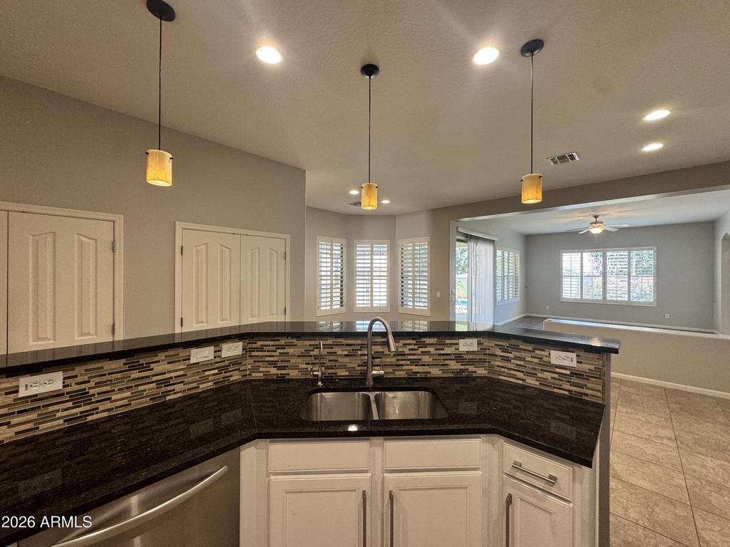 26723 N 52nd Drive - Photo 5