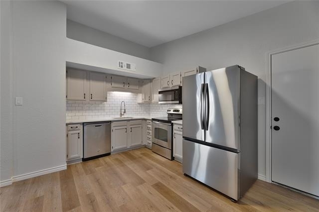 6800 Elliot Court - Photo 10