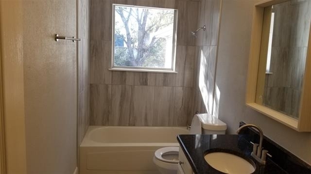 17635 Millwood Place - Photo 8