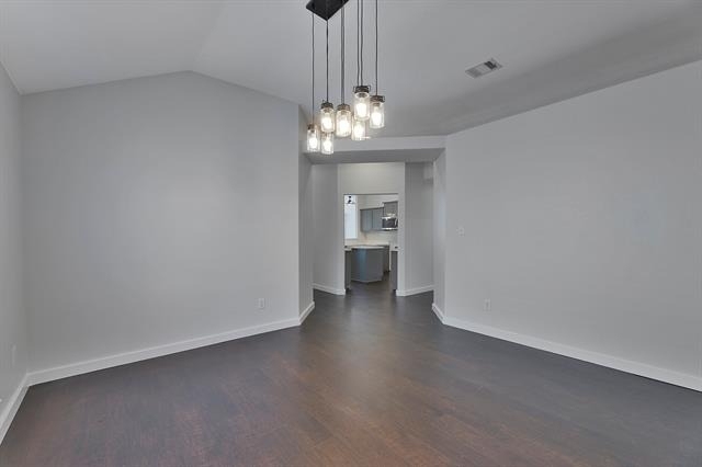 605 Clearbrook Street - Photo 4
