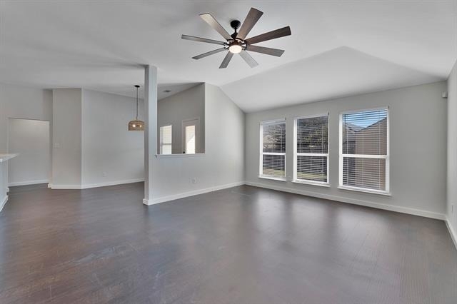 605 Clearbrook Street - Photo 0