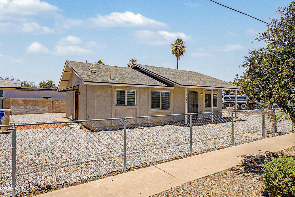 5938 W Ocotillo Road - Photo 1