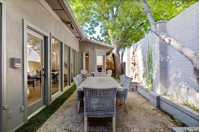 4338 Travis Street - Photo 16