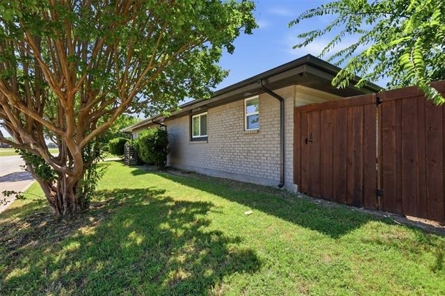 4351 Altamesa Boulevard - Photo 29