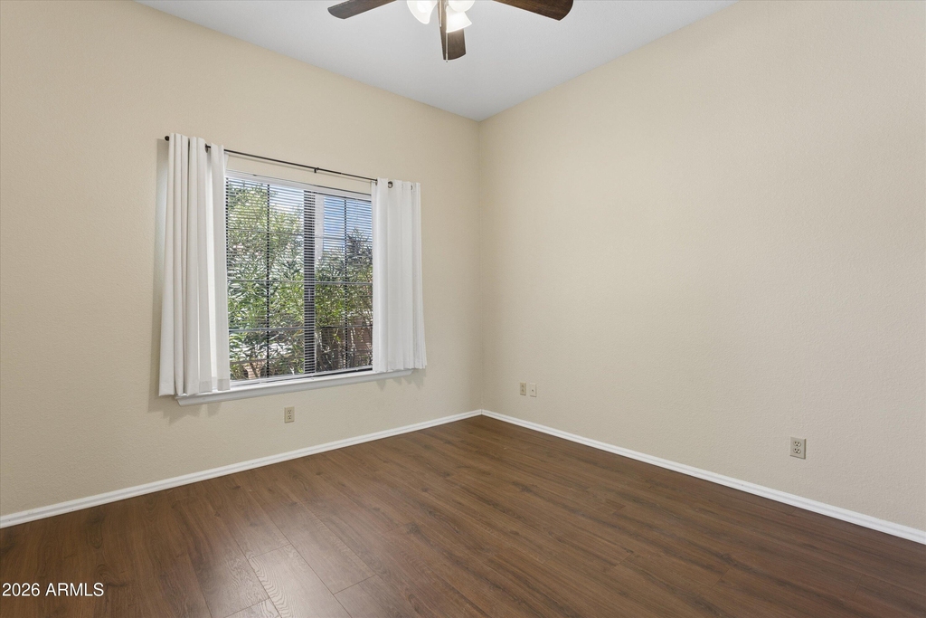 15805 N 51st Street - Photo 14
