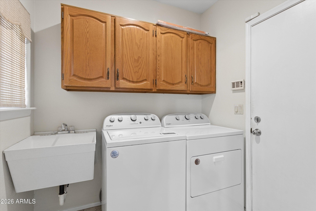 15805 N 51st Street - Photo 5