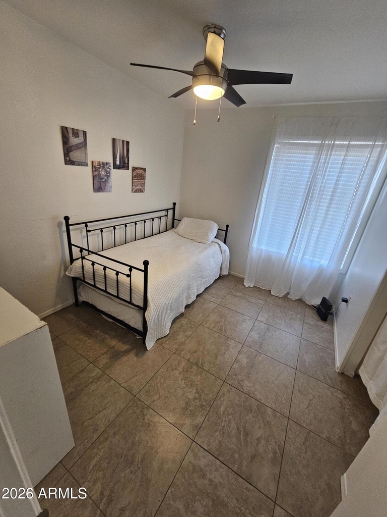 712 N Santa Barbara Street - Photo 24