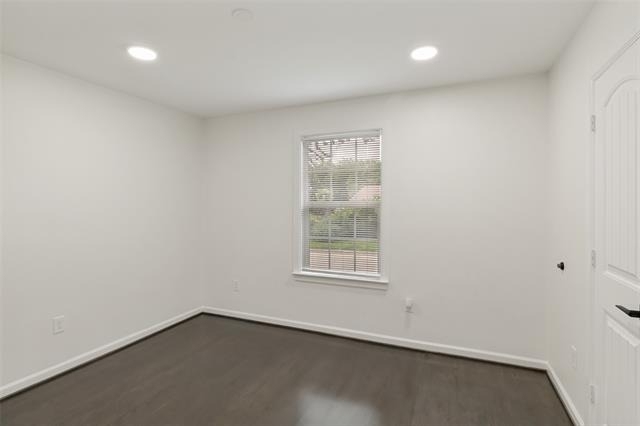 6502 Howard Avenue - Photo 8