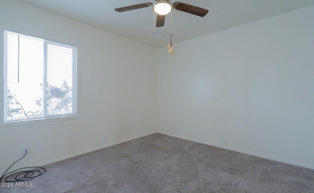 370 W Pima Avenue - Photo 11
