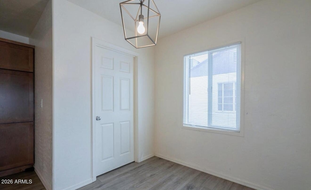 370 W Pima Avenue - Photo 8