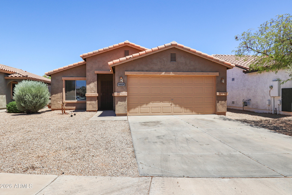 44924 W Balboa Drive - Photo 0