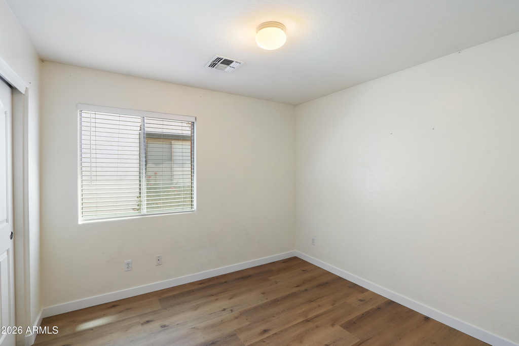 44924 W Balboa Drive - Photo 8