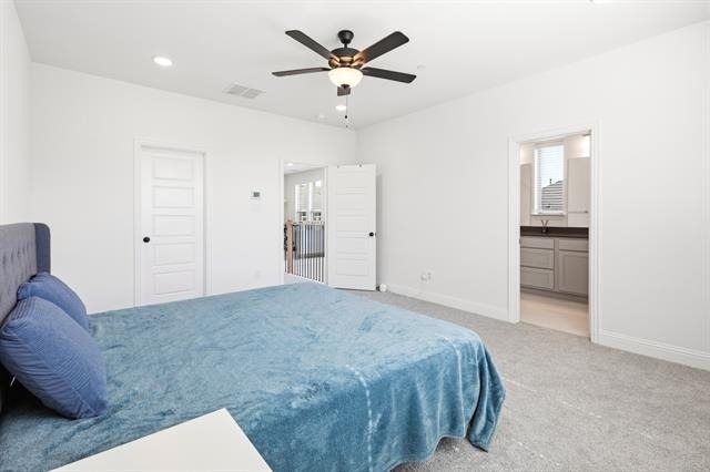 2532 Campden Mews - Photo 13