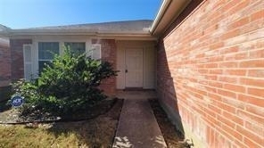 5727 Hunters Bend Lane - Photo 1
